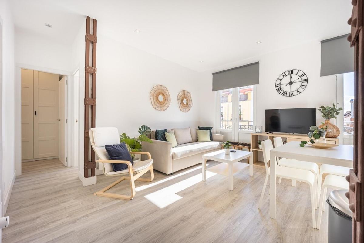 Apartamento Con Vistas En Lavapies Madri Exterior foto