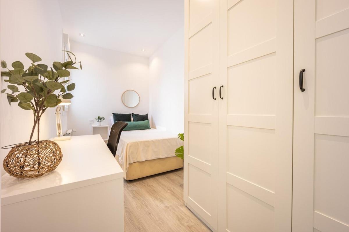Apartamento Con Vistas En Lavapies Madri Exterior foto