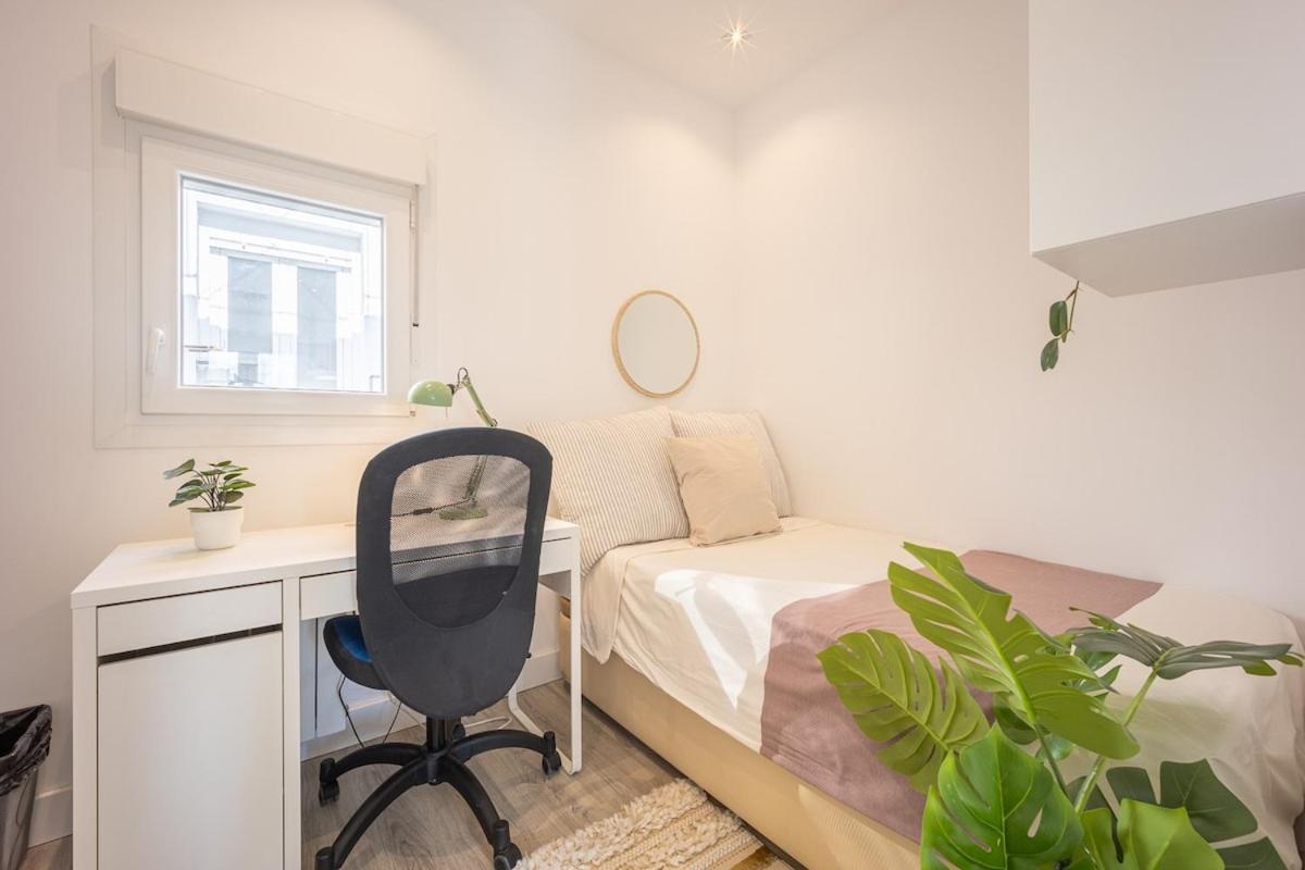 Apartamento Con Vistas En Lavapies Madri Exterior foto
